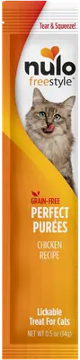 Nulo Perfect Purées Chicken lickable cat treat tubes and box