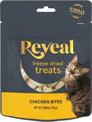 Bag of Reveal Single Ingredient Chicken Bites freeze-dried cat treats