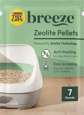 Green bag of Tidy Cats Breeze zeolite cat litter pellets